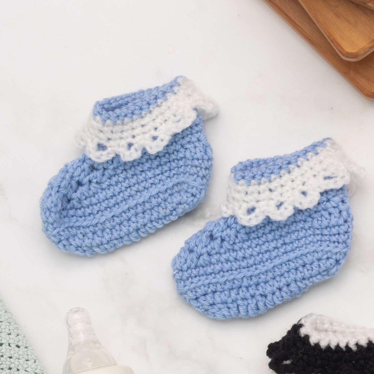 Baby Wool Booties in Blue